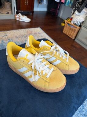 adidas Kids Yellow and White Suede Sneakers